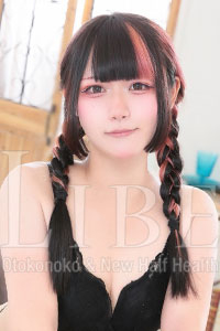 美月ゆうな